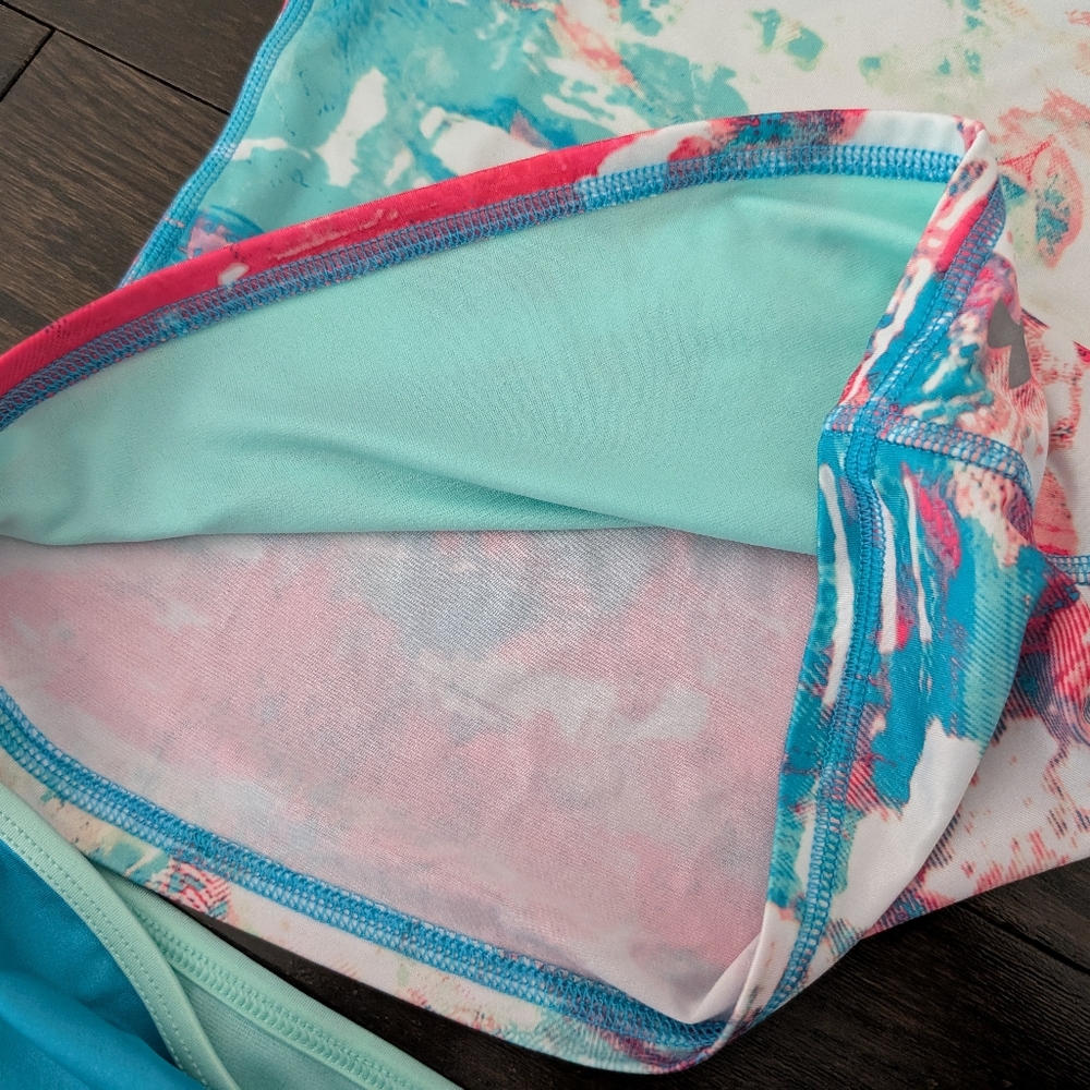 sz:8 Nwot Under Armour Girls' Helios rashguard Swim Set - Picture 5 of 8